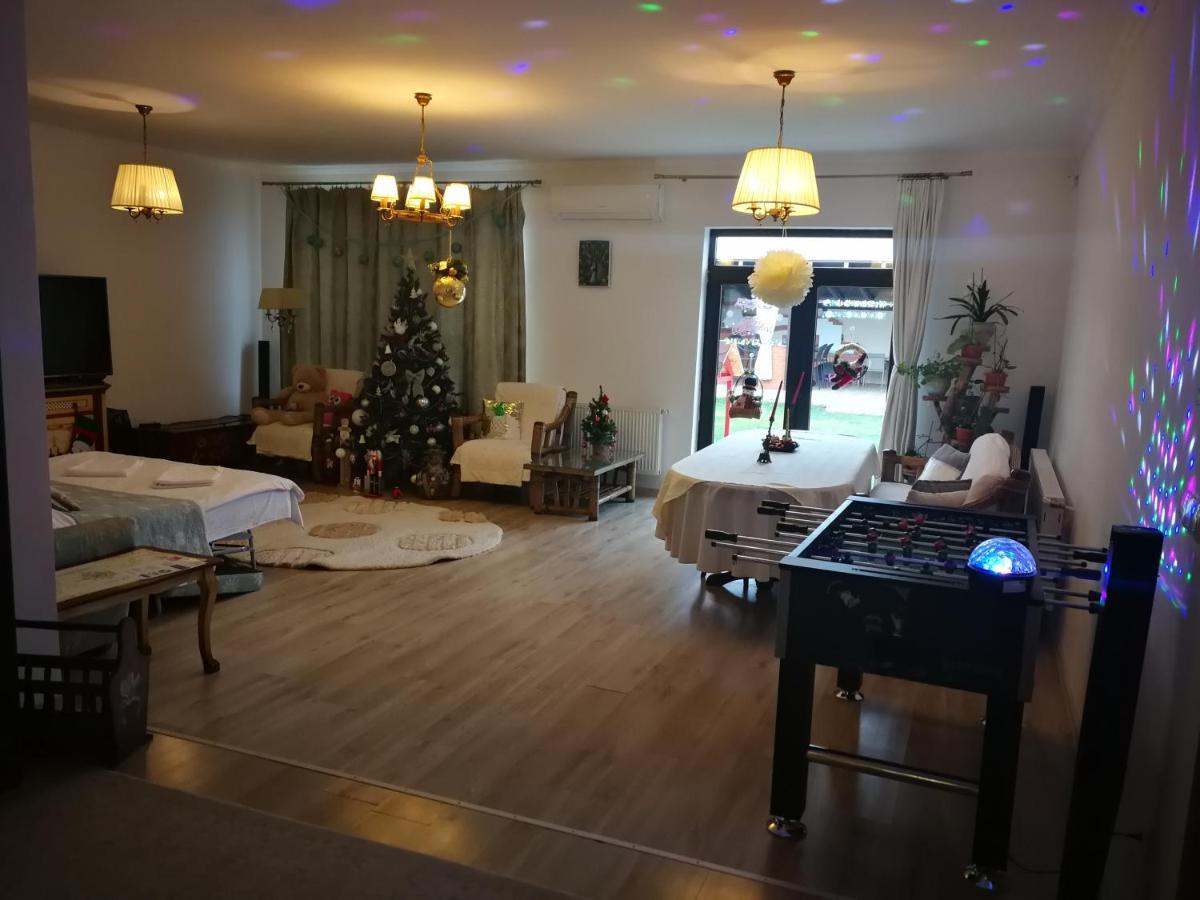Sia & Sophie 'S House Villa Sîntandrei Екстериор снимка